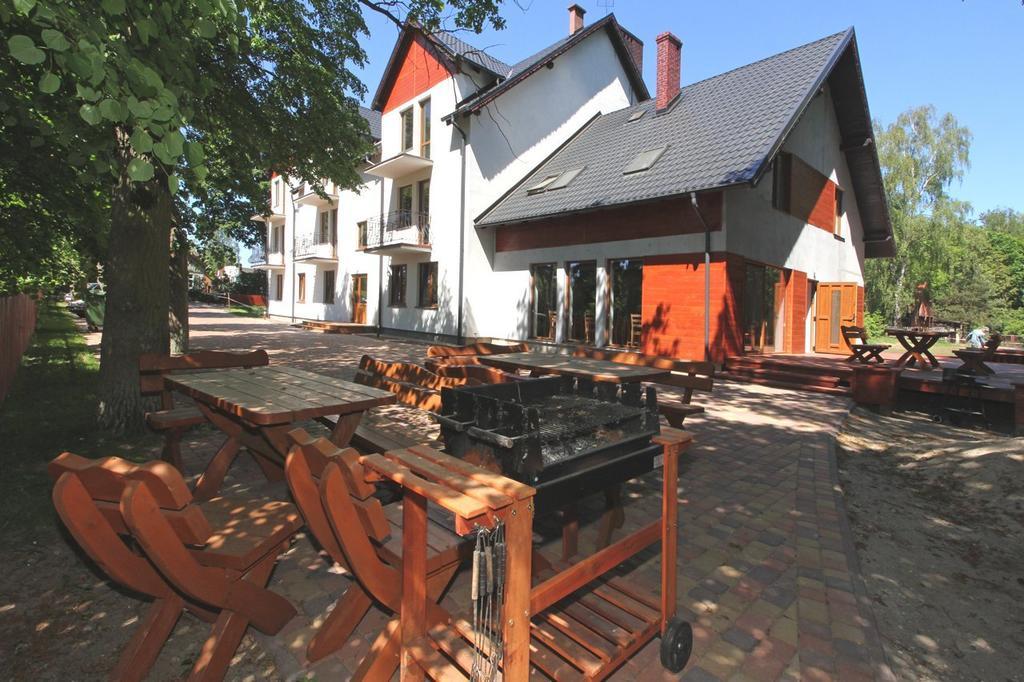 Przystan Przy Lesie Bed & Breakfast Jantar Exterior photo